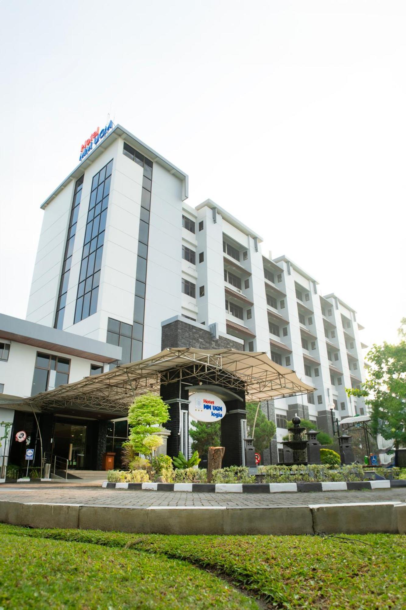 Mmugm Hotel Pakualaman Exterior photo